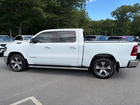 Certified 2022 RAM 1500 Laramie AWD/4WD image 3