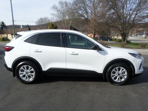 Used 2023 Ford Escape Active image 8
