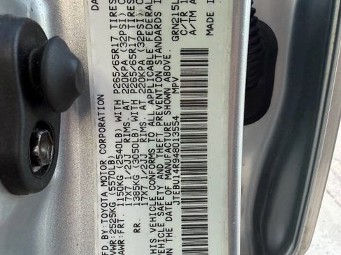 Used 2004 Toyota 4Runner SR5 image 29