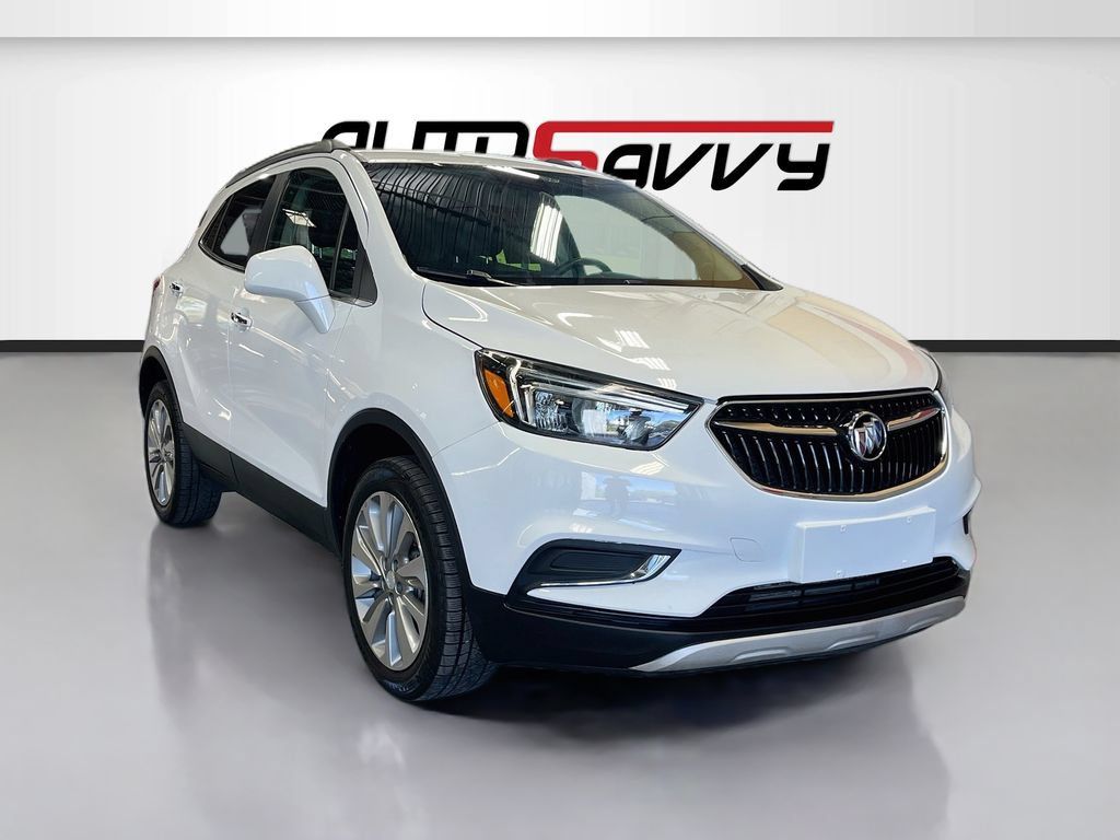 Used 2020 Buick Encore Preferred AWD/4WD image 1