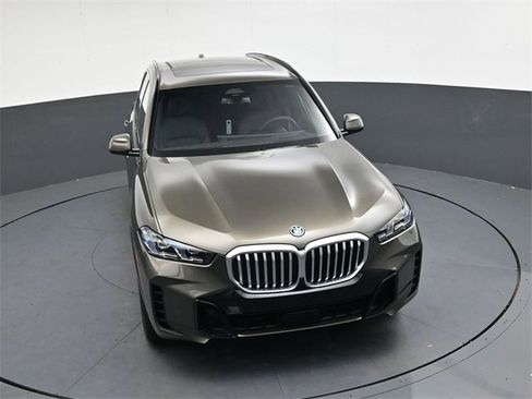 New 2026 BMW X5 xDrive50e w/ M Sport Package image 23