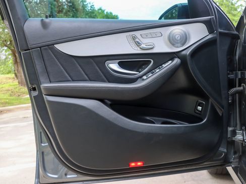 Used 2018 Mercedes-Benz GLC 43 AMG 4MATIC image 13