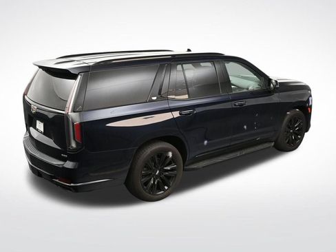 Used 2021 Cadillac Escalade Sport w/ Driver Assist Tech Package AWD/4WD image 20