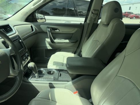 Used 2015 Chevrolet Traverse LTZ w/ LPO, 'HIT The Road' Package AWD/4WD image 4