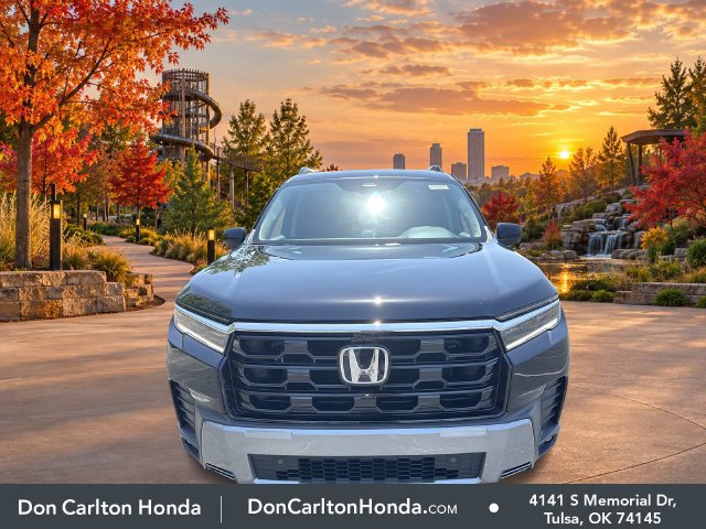 New 2026 Honda Pilot Touring image 2
