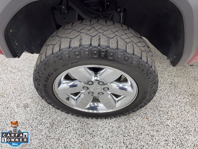 Used 2025 GMC Canyon AT4 AWD/4WD image 10
