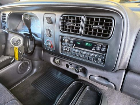 Used 2000 Dodge Dakota SLT image 22