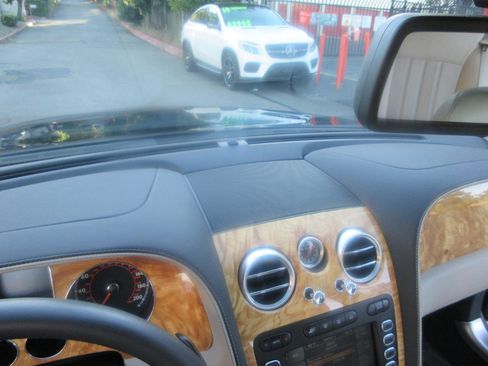 Used 2008 Bentley Flying Spur Flying Spur AWD/4WD image 58