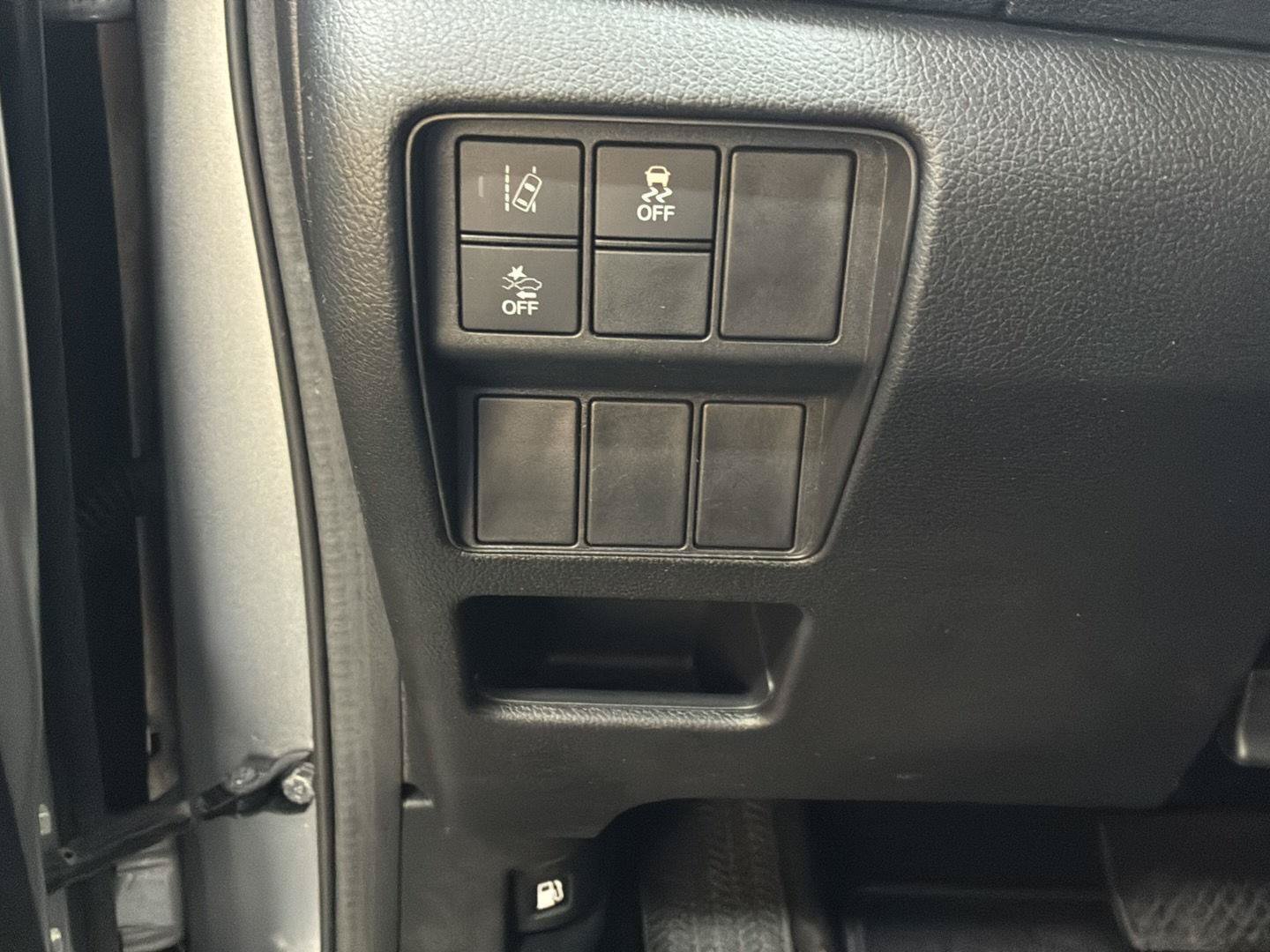Used 2018 Honda CR-V EX image 9