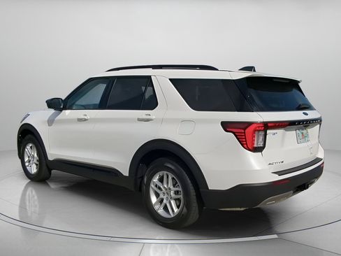 New 2026 Ford Explorer Active w/ Active Comfort Package RWD image 20