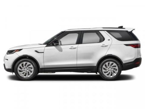 New 2026 Land Rover Discovery S image 3