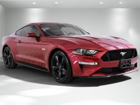 Used 2020 Ford Mustang GT w/ Ford Safe & Smart Package RWD image 5