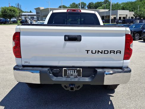 Used 2019 Toyota Tundra SR5 w/ TRD Off Road Package AWD/4WD image 21