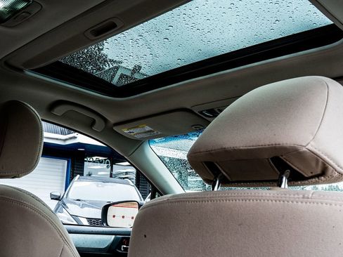 Used 2018 Subaru Outback 2.5i Premium image 37