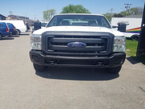 Used 2016 Ford F250 XL AWD/4WD image 2