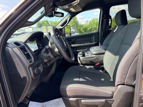 New 2026 RAM 3500 Tradesman AWD/4WD image 8