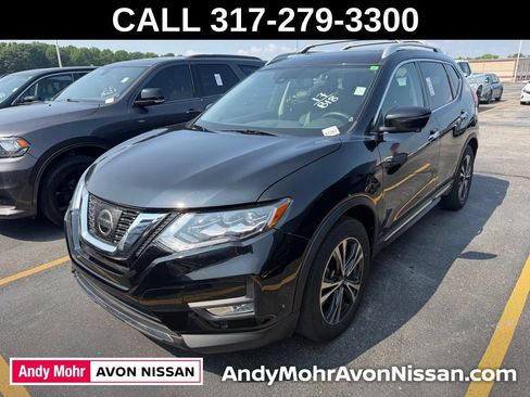 Used 2017 Nissan Rogue SL w/ SL Premium Package FWD image 3