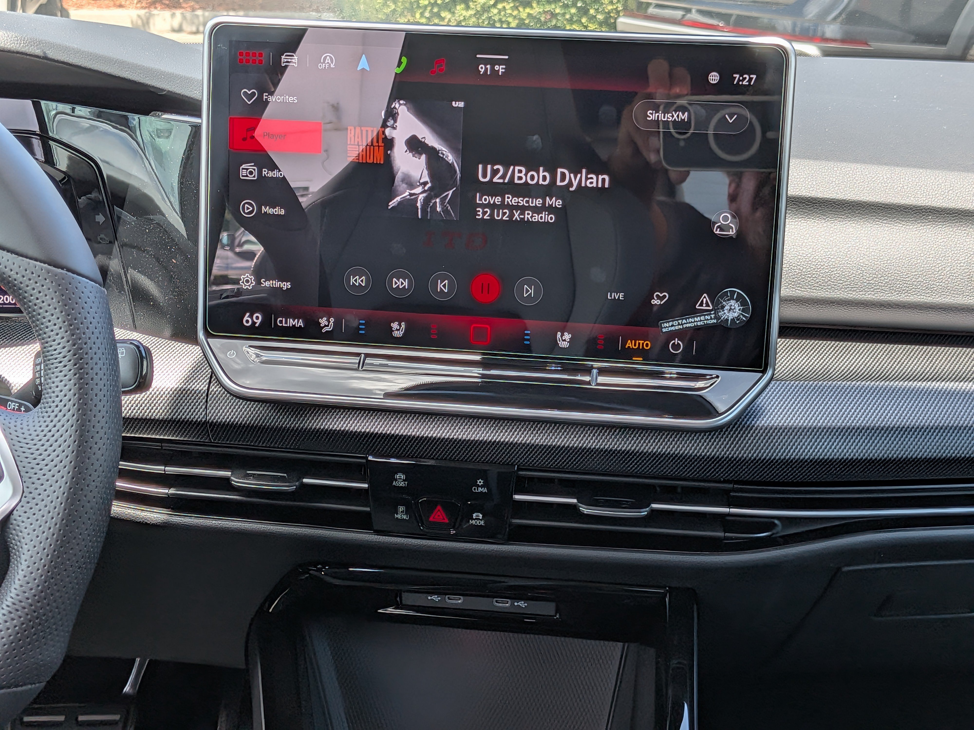 New 2026 Volkswagen GTI SE FWD image 17
