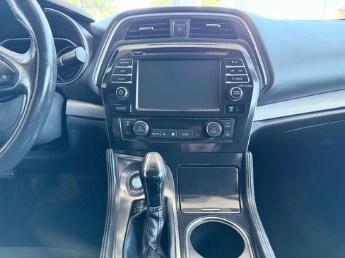 Used 2018 Nissan Maxima 3.5 S image 19