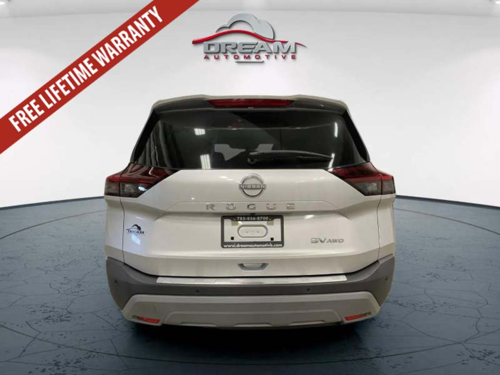Used 2023 Nissan Rogue SV AWD/4WD image 19