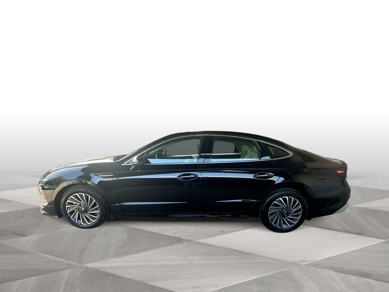 Used 2025 Hyundai Sonata SEL FWD image 5