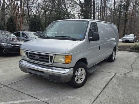 Used 2006 Ford E-150 and Econoline 150 image 1