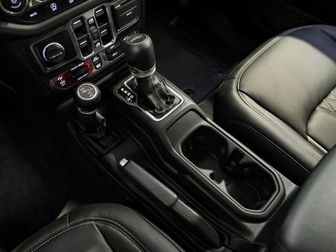 Used 2025 Jeep Gladiator Rubicon w/ Safety Group image 63