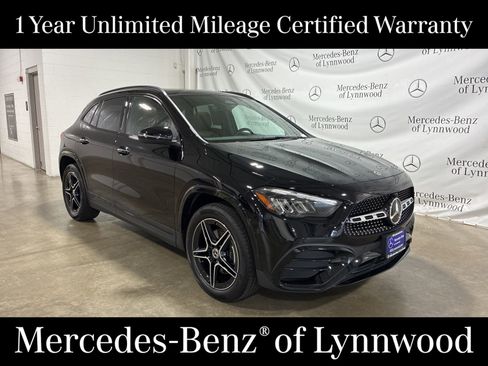 Used 2025 Mercedes-Benz GLA 250 4MATIC image 1
