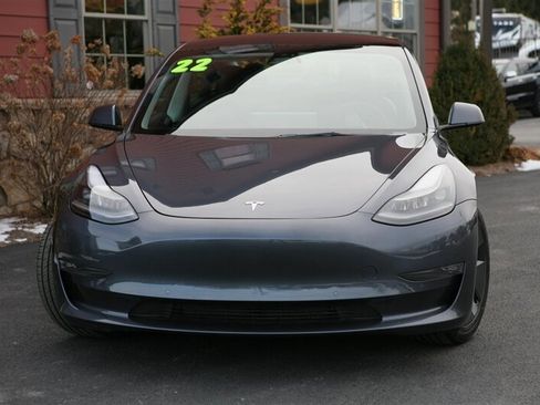 Used 2022 Tesla Model 3 Long Range image 2