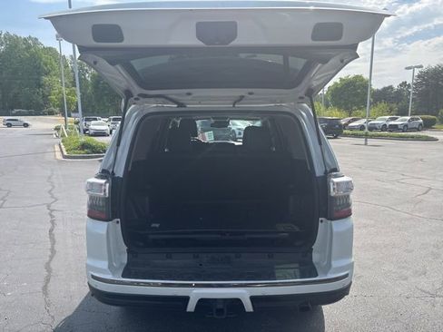 Used 2020 Toyota 4Runner Nightshade image 10