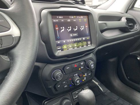Certified 2023 Jeep Renegade Altitude w/ Sun/Sound Group image 18
