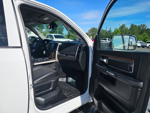 Used 2014 RAM 2500 Laramie w/ Protection Group AWD/4WD image 35