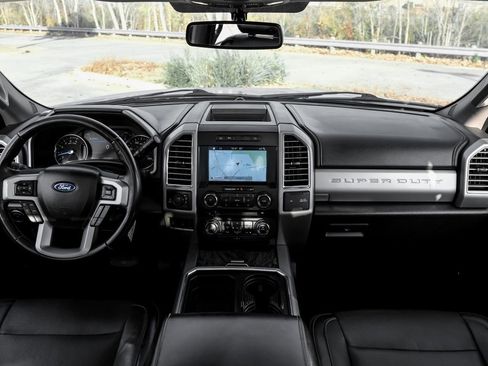 Used 2017 Ford F250 Lariat w/ FX4 Off-Road Package image 20