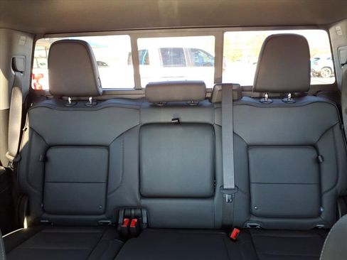 Used 2025 GMC Sierra 1500 Denali image 18