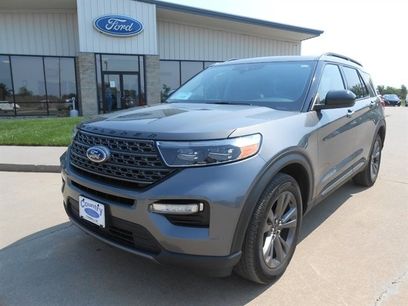Certified 2023 Ford Explorer XLT w/ Equipment Group 202A
