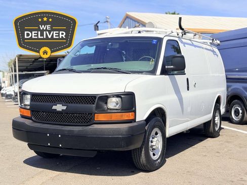 Used 2013 Chevrolet Express 2500 RWD image 1