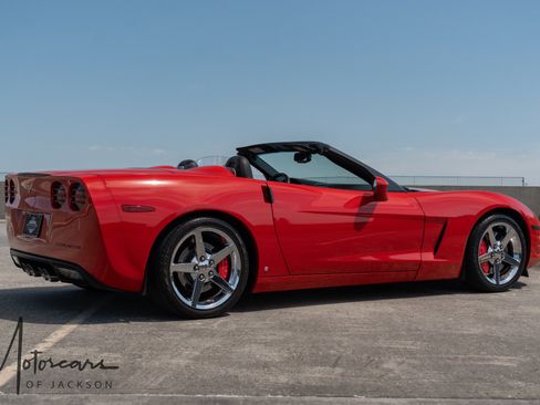Used 2007 Chevrolet Corvette Convertible w/ Preferred Equipment Group RWD image 15
