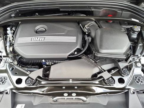 New 2026 BMW X1 xDrive28i w/ Technology Package AWD/4WD image 18