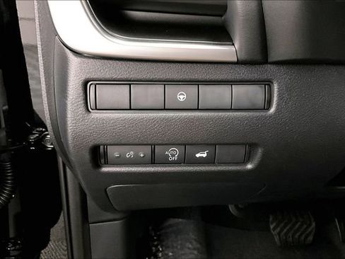 New 2026 Nissan Rogue SV image 29