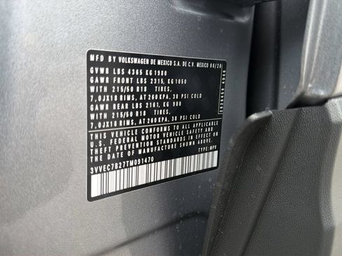 New 2026 Volkswagen Taos SE FWD image 25