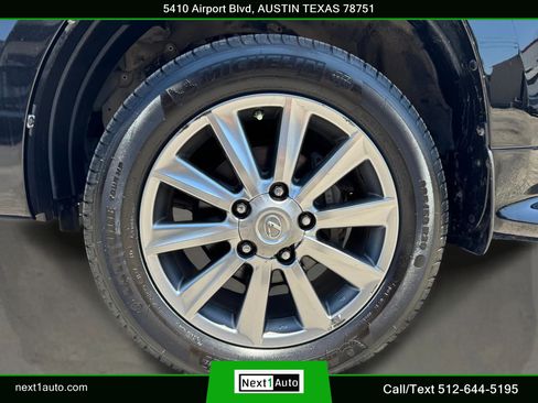 Used 2010 Lexus LX 570 4WD image 40