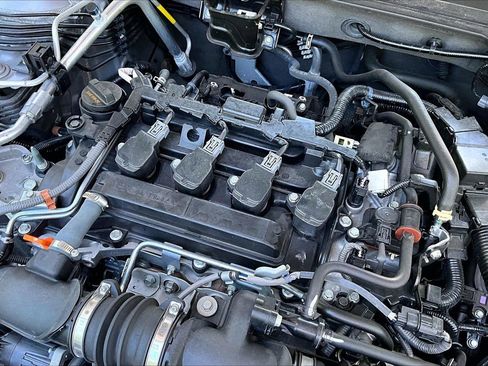 Used 2022 Honda Accord Sport image 32
