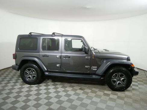 Used 2018 Jeep Wrangler Unlimited Sport S image 2