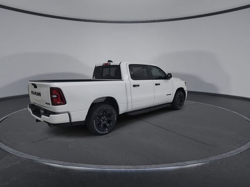 New 2026 RAM 1500 Express AWD/4WD image 15