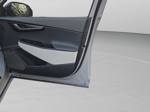 New 2025 Kia EV6 GT-Line RWD image 43