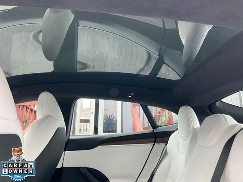 Used 2022 Tesla Model S AWD/4WD image 35