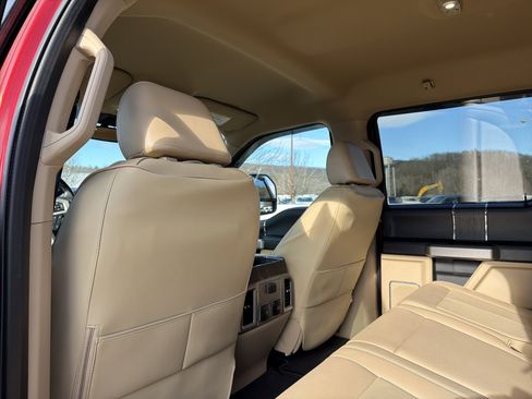 Used 2021 Ford F350 Lariat w/ Lariat Ultimate Package image 28