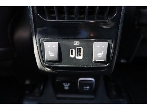 Used 2022 Jeep Compass Limited w/ Elite Group AWD/4WD image 13