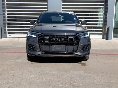 Certified 2024 Audi Q7 2.0T Premium Plus image 3
