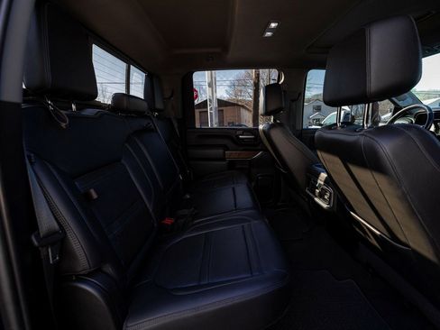 Used 2021 GMC Sierra 3500 Denali w/ Denali Ultimate Package image 29